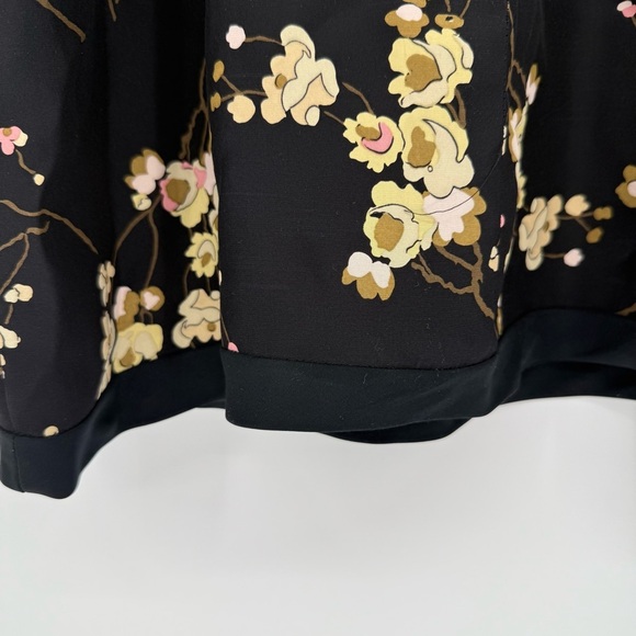 Banana Republic Women’s Shift Dress‎ Size 8 Y2K Dark Romantic Floral Silk Mini - Picture 6 of 13